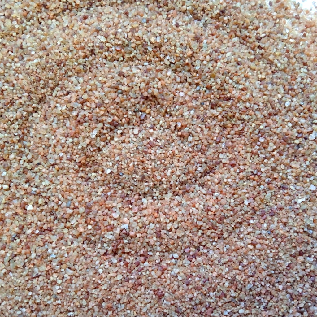 Песок кварцевый ВКП-2, сухой, фракция 0,6-1,2 мм.
